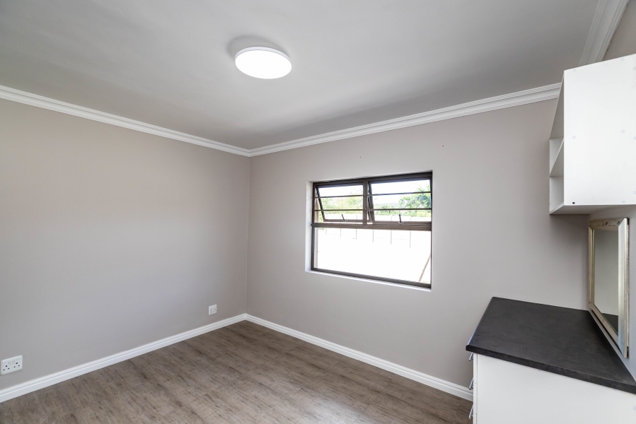 6 Bedroom Property for Sale in Dorchester Heights Eastern Cape